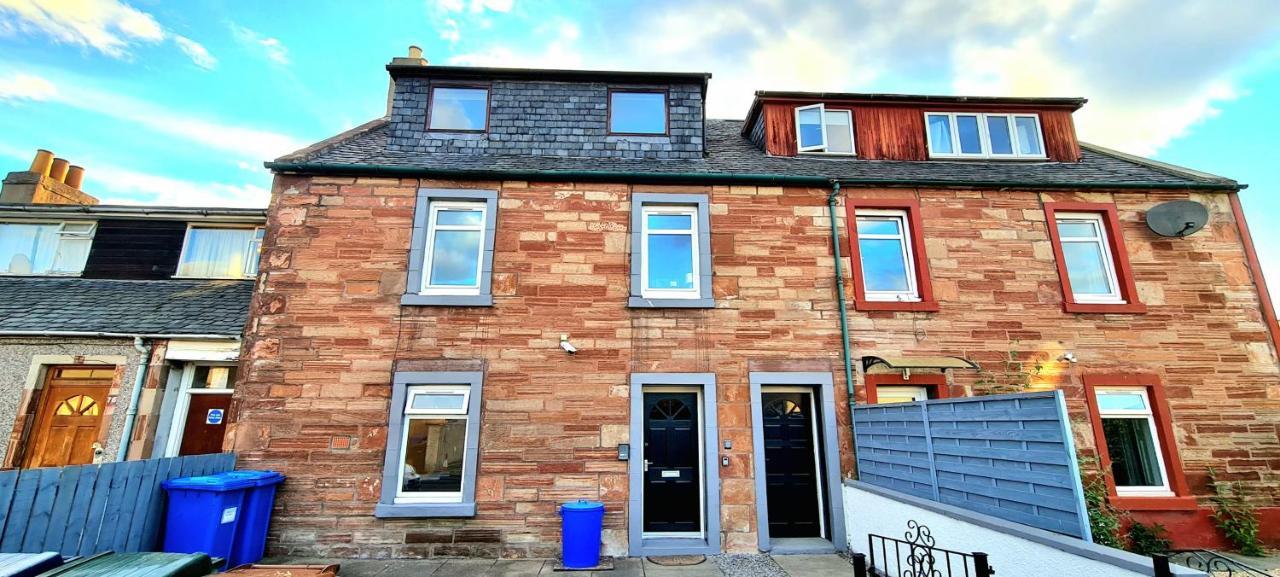 Modern Guest House - Central Inverness - Complimentary Snacks - Free Parking Buitenkant foto